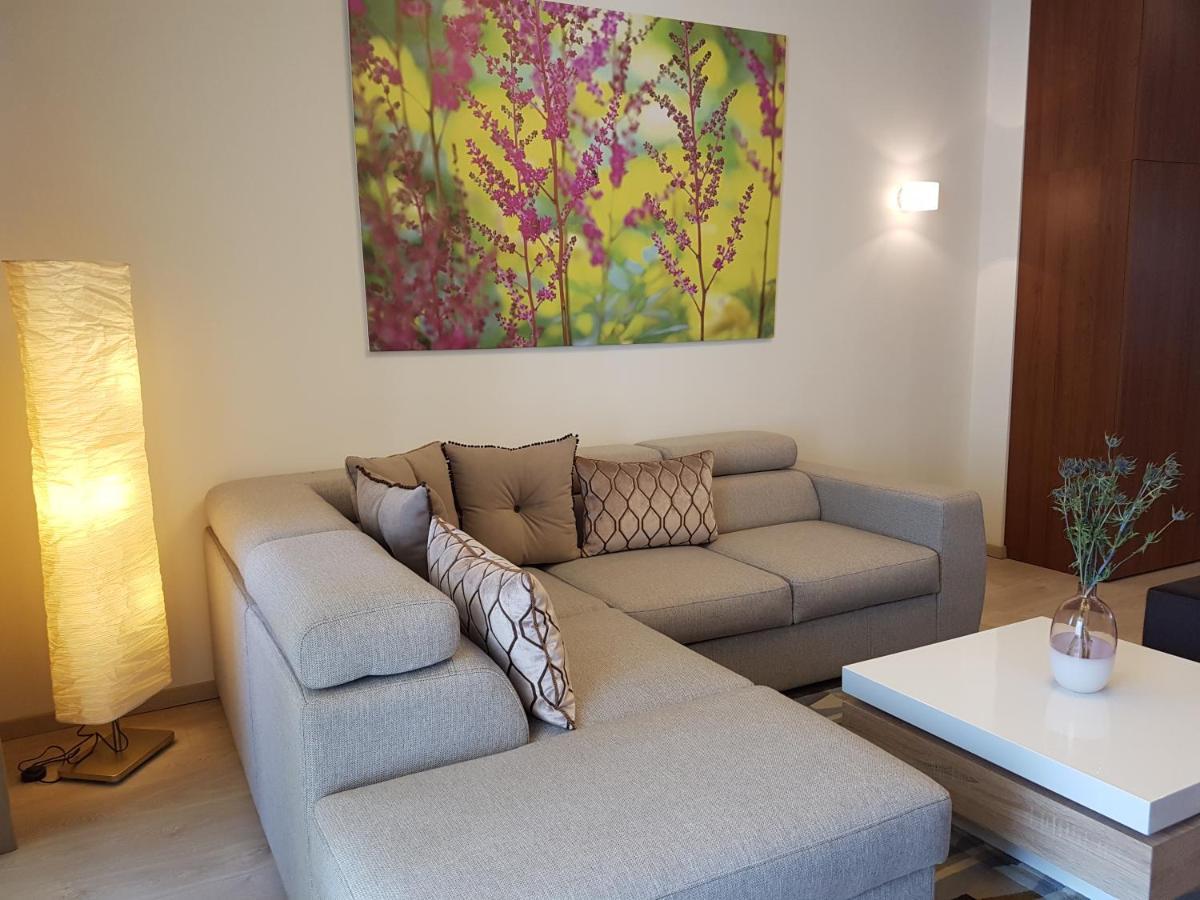 Great Flat With Terrace In Oldtown-Prime Rentals Kaunas Exterior foto